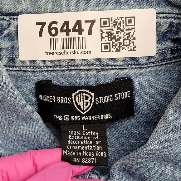 Vintage 1995 Bugs-Bunny Denim Shirt L/XL 23x30 Looney-Tunes - Picture 10 of 16